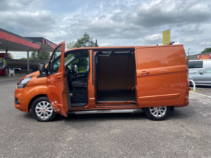 2018 Ford Transit Custom 2.0 280 Ecoblue Limited Panel Van 5dr Diesel Auto L1 H1 Euro 6 (s/s) (130 Ps) in Orange — image 3