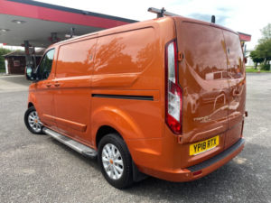2018 Ford Transit Custom 2.0 280 Ecoblue Limited Panel Van 5dr Diesel Auto L1 H1 Euro 6 (s/s) (130 Ps) in Orange — image 4