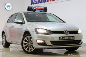 2014 Volkswagen Golf 1.4 Tsi Bluemotion Tech Se DSG Euro 5 (s/s) 5dr in Silver — image 5