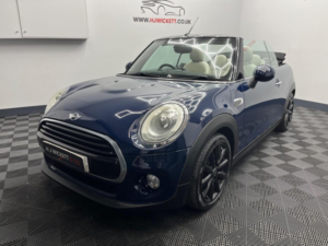2017 MINI Convertible 1.5 Cooper Euro 6 (s/s) 2dr in Blue — image 2