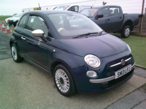 2013 Fiat 500 1.2 Lounge in Blue — image 3
