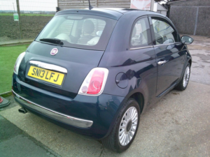 2013 Fiat 500 1.2 Lounge in Blue — image 6
