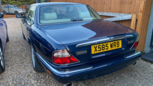 2000 Jaguar Xj 4.0 Sovereign Lwb Saloon 4dr in Other — image 3