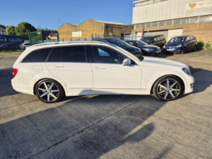 2014 Mercedes-Benz C Class 2.1 C250 Cdi Amg Sport Edition in White — image 3