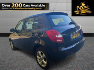2010 Skoda Fabia 1.6 Tdi Se in Black — image 5
