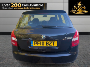2010 Skoda Fabia 1.6 Tdi Se in Black — image 6