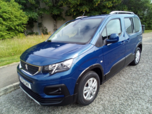 2021 Peugeot Rifter 1.5 Bluehdi Allure Horizon W.a.v. in Blue — image 3