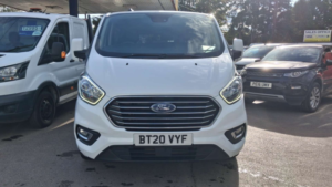 2020 Ford Tourneo Custom 2.0 320 Ecoblue Zetec Minibus Double Cab 5dr Diesel Manual L2 Euro 6 (s/s) (130 Ps) in White — image 2