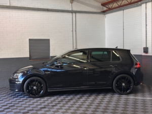 2016 Volkswagen Golf 2.0 Tdi Bluemotion Tech Gtd Hatchback 5dr Diesel Manual Euro 6 (s/s) (184 Ps) in Black — image 6