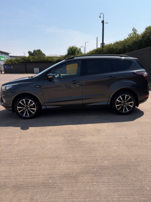 2018 Ford Kuga 1.5 Tdci St-Line SUV 5dr Diesel Manual Euro 6 (s/s) (120 Ps) in Grey — image 2