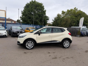 2015 Renault Captur 1.5 Dci Energy Dynamique Nav Euro 6 (s/s) 5dr in White — image 3