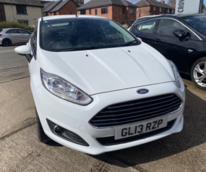 2013 Ford Fiesta 1.0 T Ecoboost Titanium in White — image 4