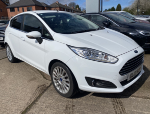 2013 Ford Fiesta 1.0 T Ecoboost Titanium in White — image 6