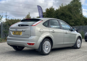 2010 Ford Focus 1.8 Titanium in Silver — image 4