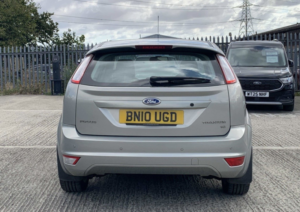 2010 Ford Focus 1.8 Titanium in Silver — image 5