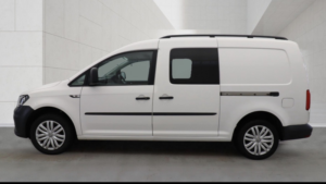 2018 Volkswagen Caddy Maxi 2.0 Tdi C20 Maxi Kombi Crew Van in White — image 6