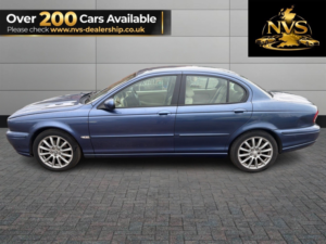 2006 Jaguar X-Type 2.0 D Classic in Blue — image 4
