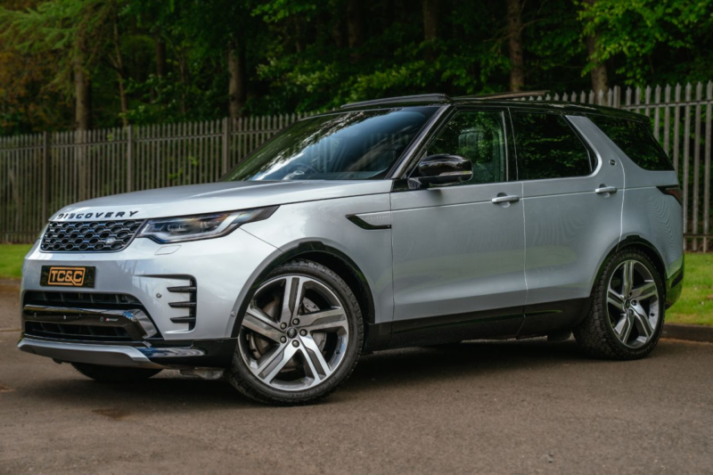 2022 Land Rover Discovery 3.0 D300 Mhev R-Dynamic Hse SUV 5dr Diesel Auto 4WD Euro 6 (s/s) (300 Ps) in Silver — image 1