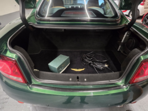 2001 Aston Martin Vanquish 5.9 in Green — image 6