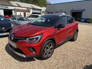 2023 Renault Captur 1.0 Techno Tce 90 My22 in Red — image 4