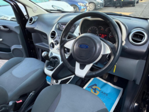 2012 Ford Ka 1.2 Zetec Euro 5 (s/s) 3dr in Black — image 3