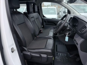 2021 Peugeot Expert 1.5 Bluehdi 1000 Professional Compact Panel Van Swb Euro 6 (s/s) 6dr in White — image 2