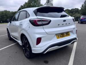 2020 Ford Puma 1.0 T Ecoboost Mhev St-Line X in White — image 3