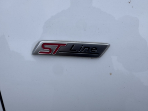 2020 Ford Puma 1.0 T Ecoboost Mhev St-Line X in White — image 4