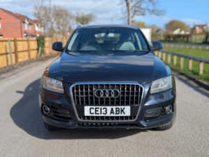2013 Audi Q5 2.0 Tdi Se in Blue — image 3
