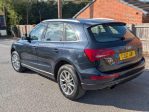 2013 Audi Q5 2.0 Tdi Se in Blue — image 6