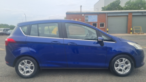 2015 Ford B-Max 1.0 T Ecoboost Zetec in Blue — image 3