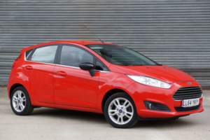 2015 Ford Fiesta 1.3 Zetec in Red — image 2