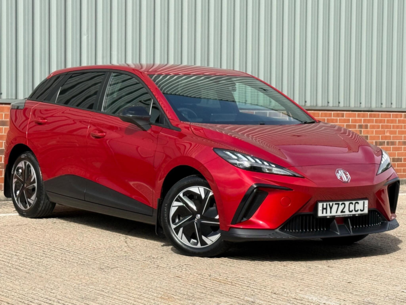 2022 MG Mg4 51kwh Se Auto 5dr in Red — image 1