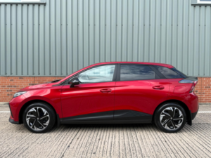2022 MG Mg4 51kwh Se Auto 5dr in Red — image 6