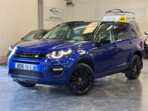 2016 Land Rover Discovery Sport 2.0 Td4 Hse in Blue — image 4