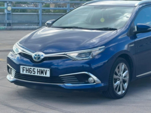 2015 Toyota Auris 1.8 Vvt-H Excel Touring Sports CVT Euro 6 (s/s) 5dr in Blue — image 6