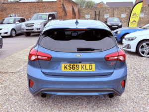 2019 Ford Focus 2.3 T Ecoboost St in Blue — image 5