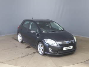 2011 Toyota Auris