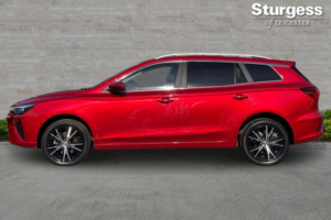 2023 MG Mg5 61.1kwh Trophy Long Range Auto 5dr in Red — image 4