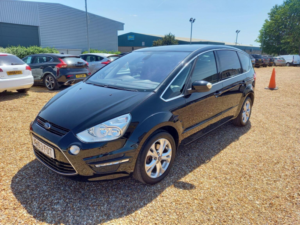 2013 Ford S-Max 1.6 Tdci Titanium Euro 5 (s/s) 5dr in Black — image 3