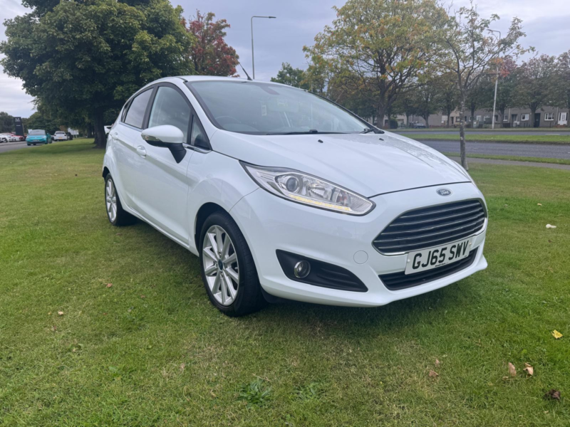 2015 Ford Fiesta 1.0t Ecoboost Titanium Hatchback 5dr Petrol Manual Euro 6 (s/s) (100 Ps) in White — image 1