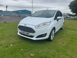 2015 Ford Fiesta 1.0t Ecoboost Titanium Hatchback 5dr Petrol Manual Euro 6 (s/s) (100 Ps) in White — image 2