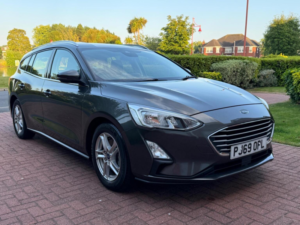 2019 Ford Focus 1.5 Ecoblue Zetec Euro 6 (s/s) 5dr in Grey — image 2