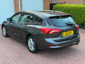 2019 Ford Focus 1.5 Ecoblue Zetec Euro 6 (s/s) 5dr in Grey — image 6