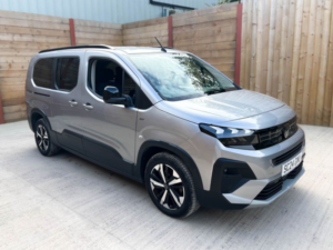 2024 Peugeot Rifter L2 Lwb 3 SEAT Wheelchair Accessible Disabled Access Vehicle Wav in Grey — image 3