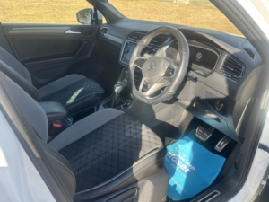 2021 Volkswagen Tiguan 1.5 Tsi R-Line in White — image 5
