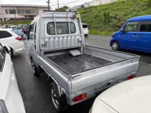 2009 Daihatsu Hijet Truck Jumbo in Silver — image 4