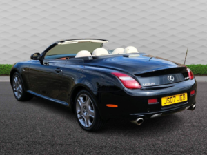 2007 Lexus Sc 4.3 430 2dr in Black — image 4