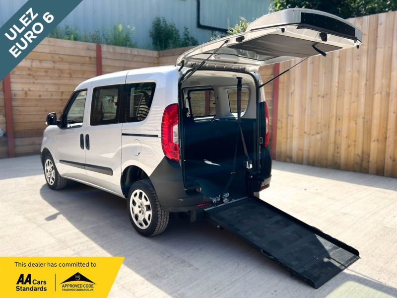 2018 Fiat Doblo 3 SEAT Petrol Wheelchair Accessible Disabled Access Vehicle Wav in Grey — image 1