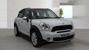 2014 MINI Countryman 2.0 Cooper Sd All4 Countryman in White — image 2